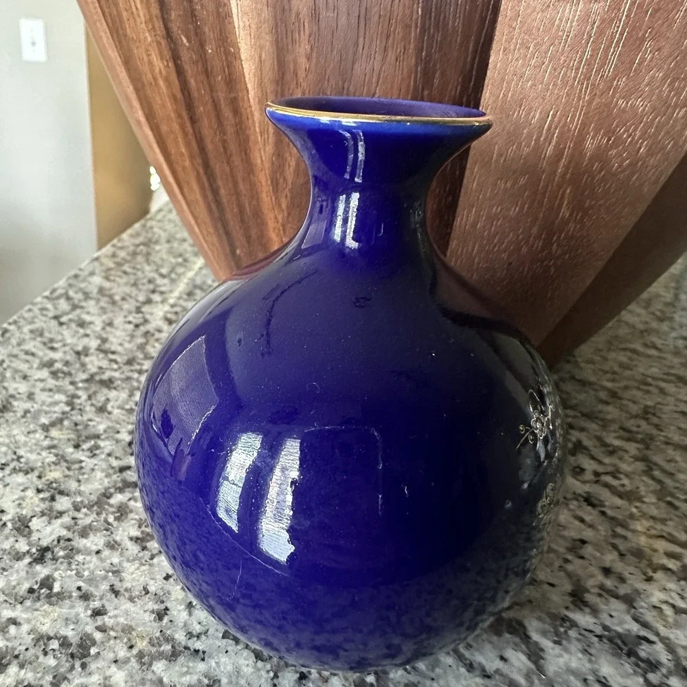 VTG Kutani Vase 4.5 Inch Cobalt Blue Porcelain‎ Japan Gold Bird Blooming Flowers